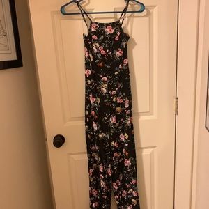FLORAL JUMPSUIT // Love, Fire // Size XS